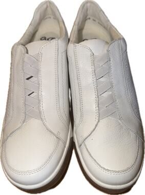 Ara Soft Slip-On Sneakers Womens 5.5 White Comfort Cushioned MSRP $205